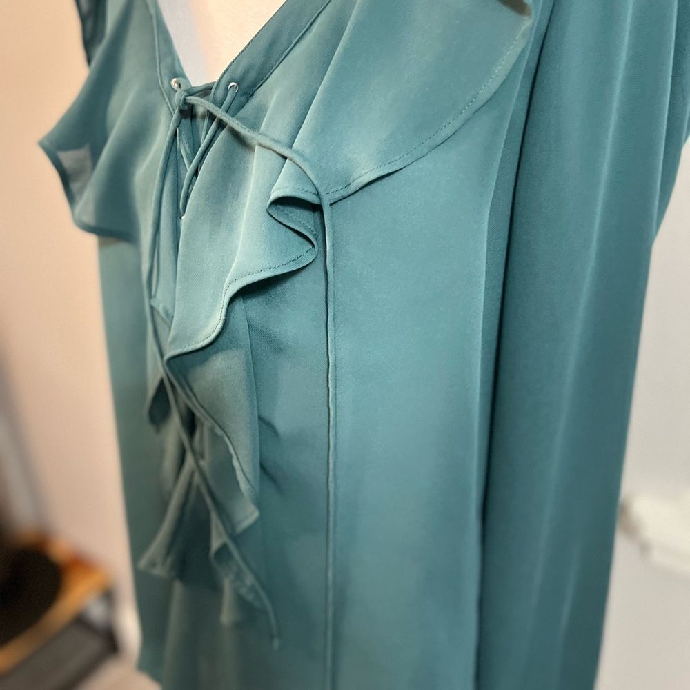 Parker Medium Green blouse with ruffles long sleeve - Picture 5 of 11